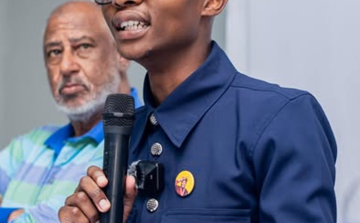 365 Days in Office – 001